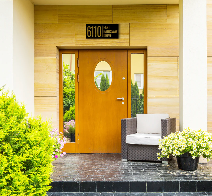 the-advantages-of-a-custom-house-number-sign-poem-design