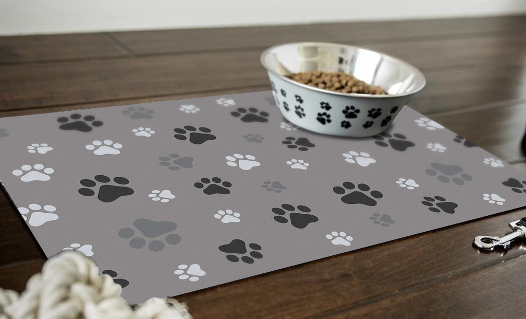 Pet Mat with Non-Slip Backing, Dog Food Bowl Mat, Four Decorative